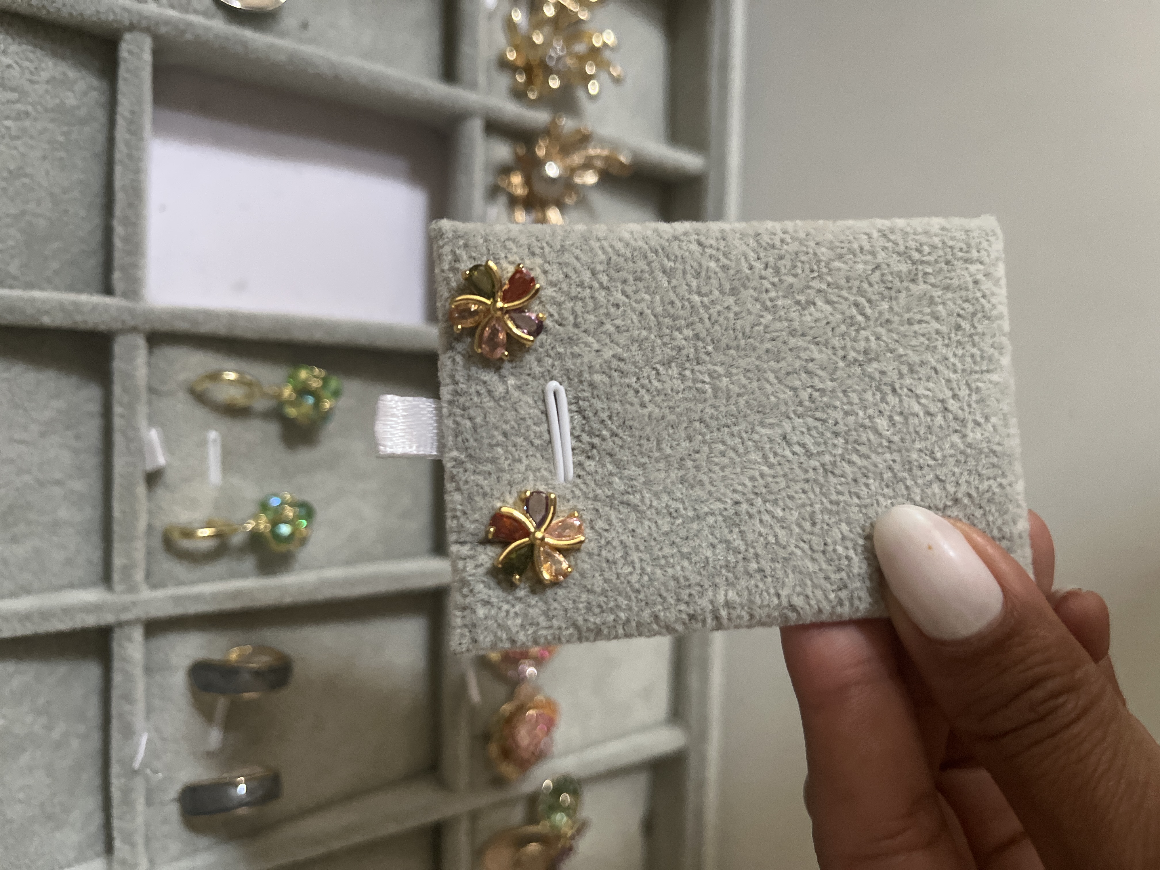 Aretes zircinias colores 