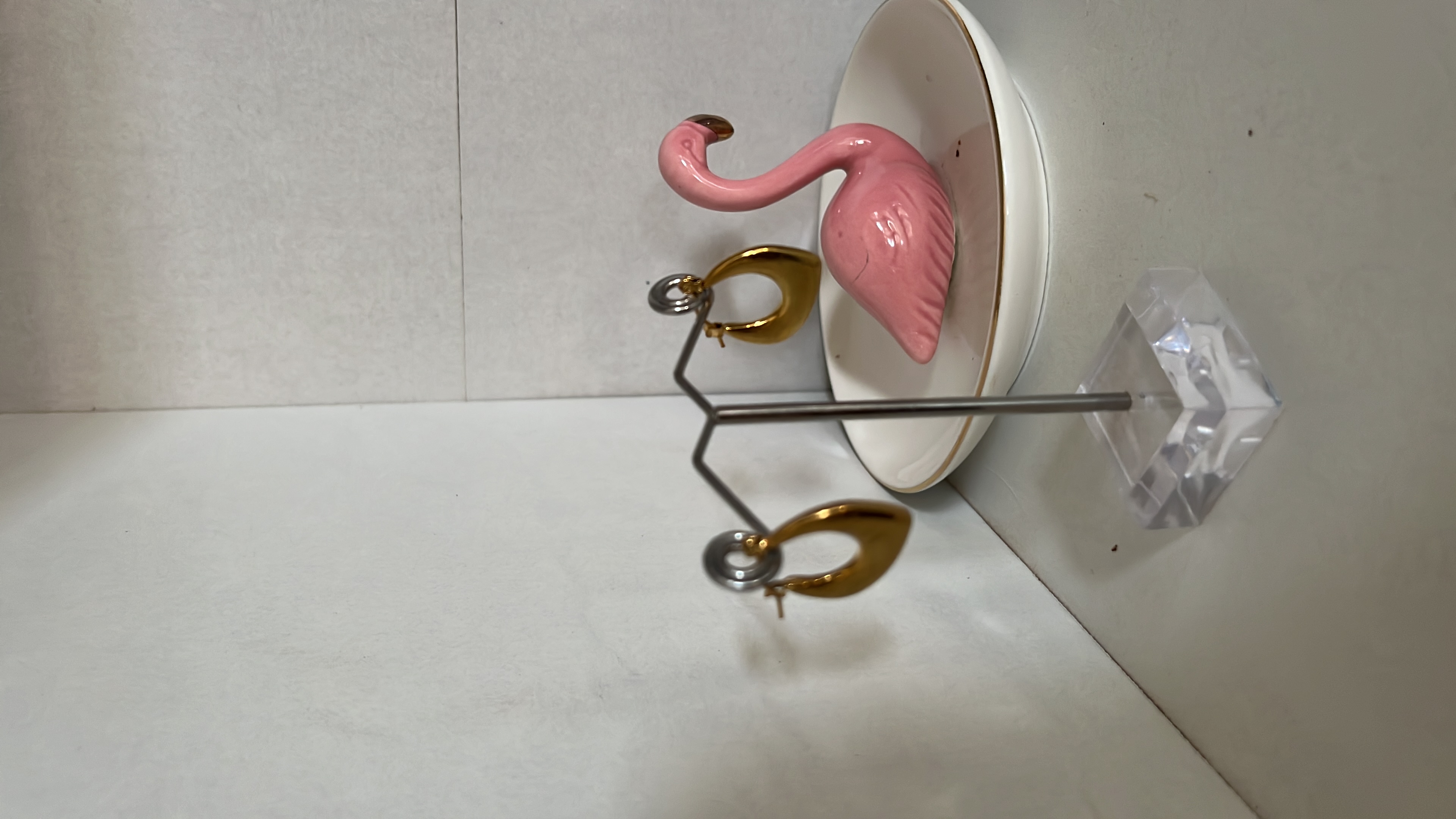 Aretes en forma de corazón argolla lisos 