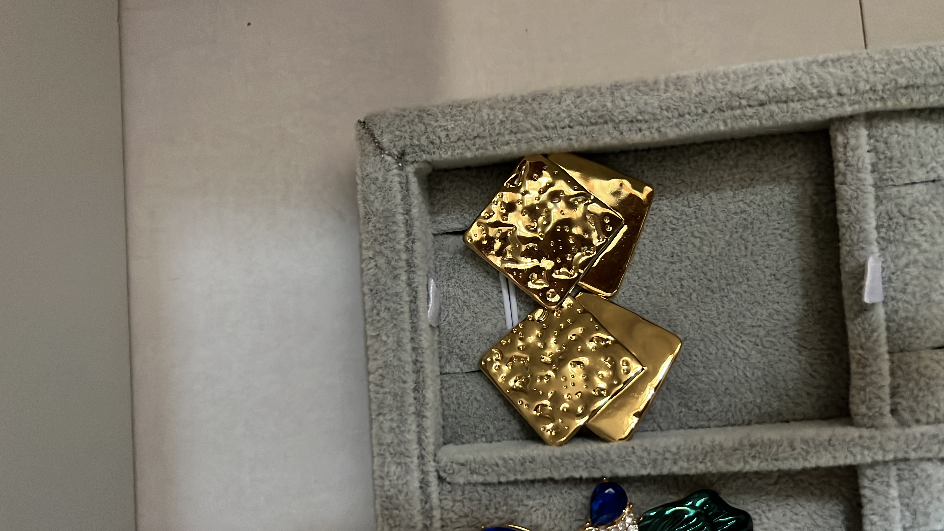 Aretes doble cuadrados 