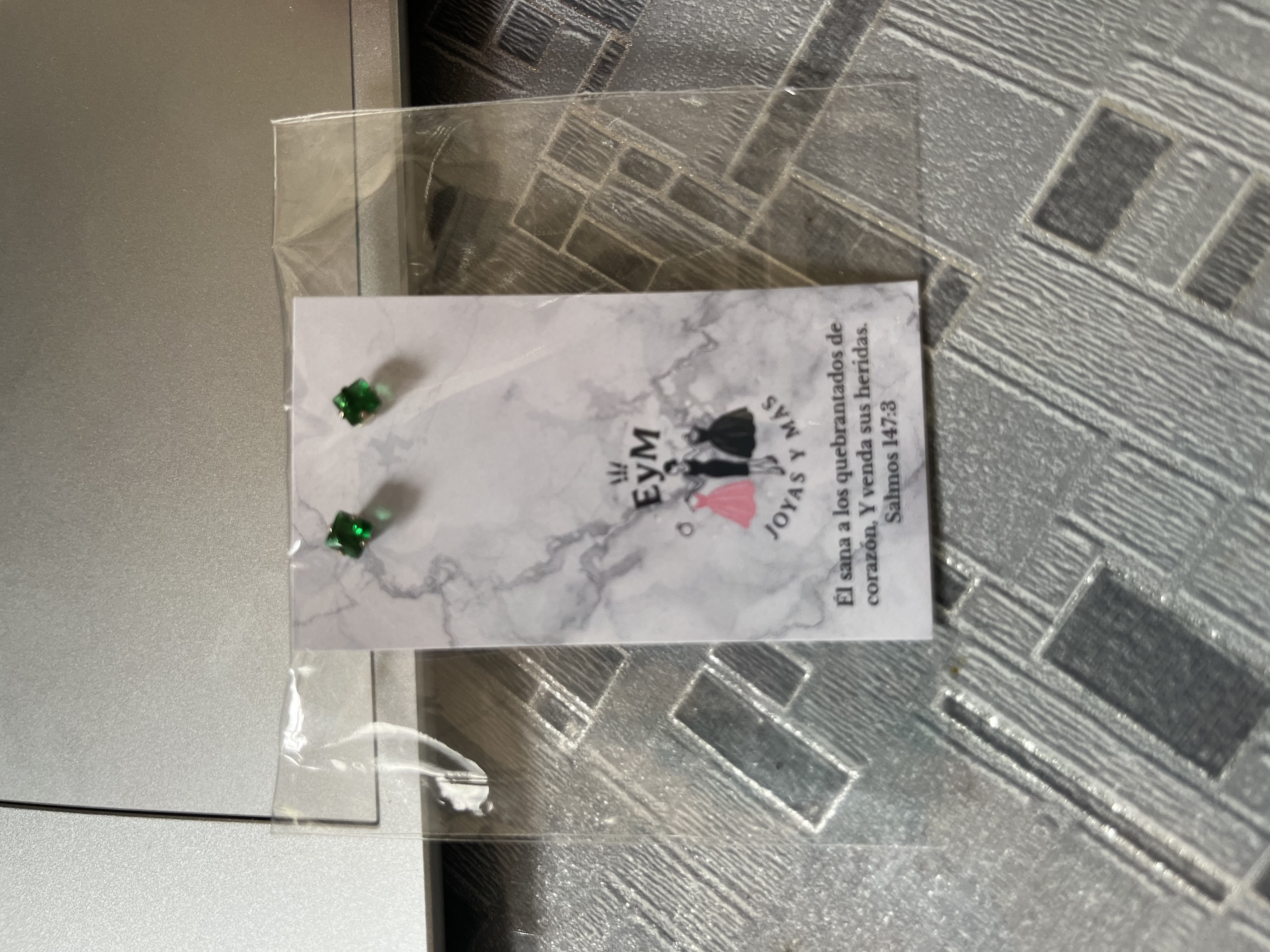 Aretes zirconia verde plata S 925